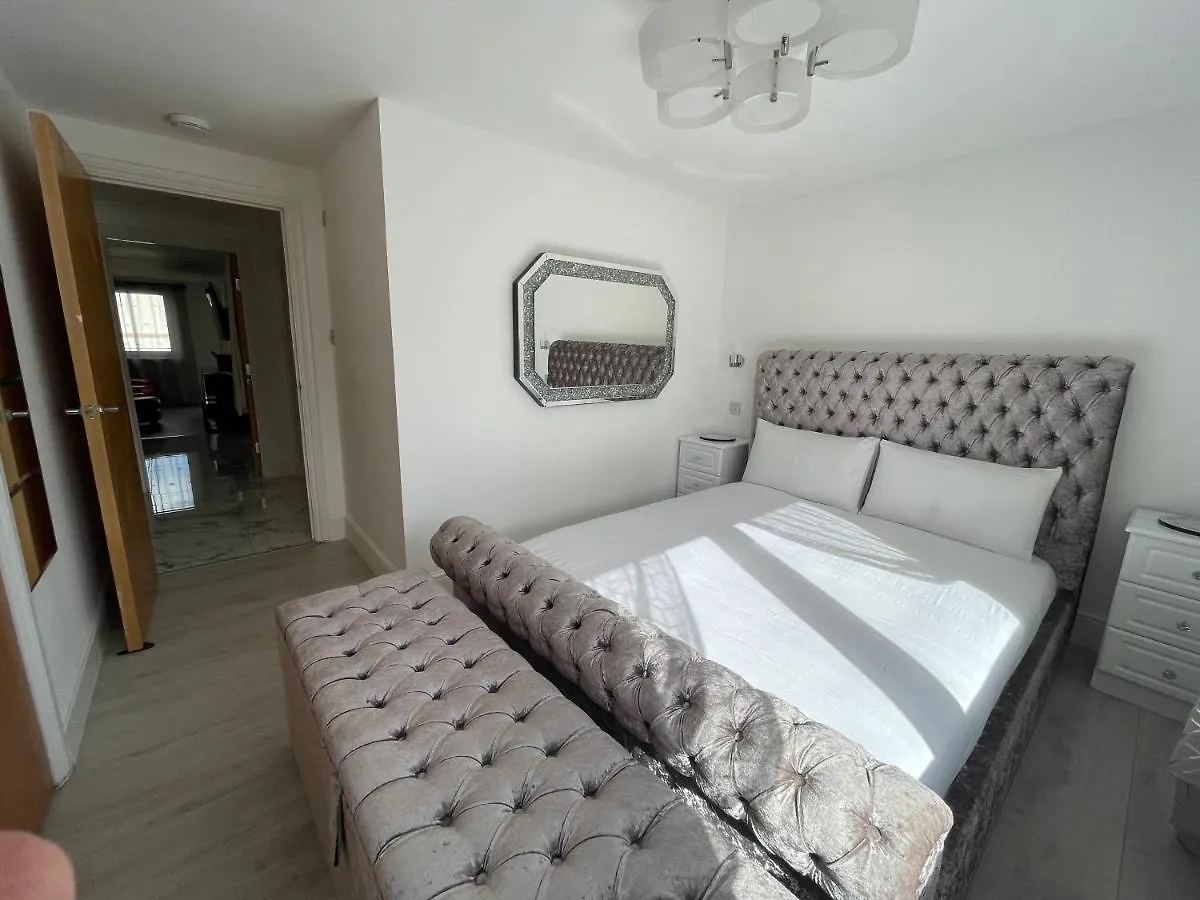 Апартаменты Flat On The Shore Эдинбург